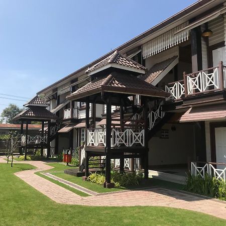 Silver Lake Hotel Nyaung Shwe Εξωτερικό φωτογραφία